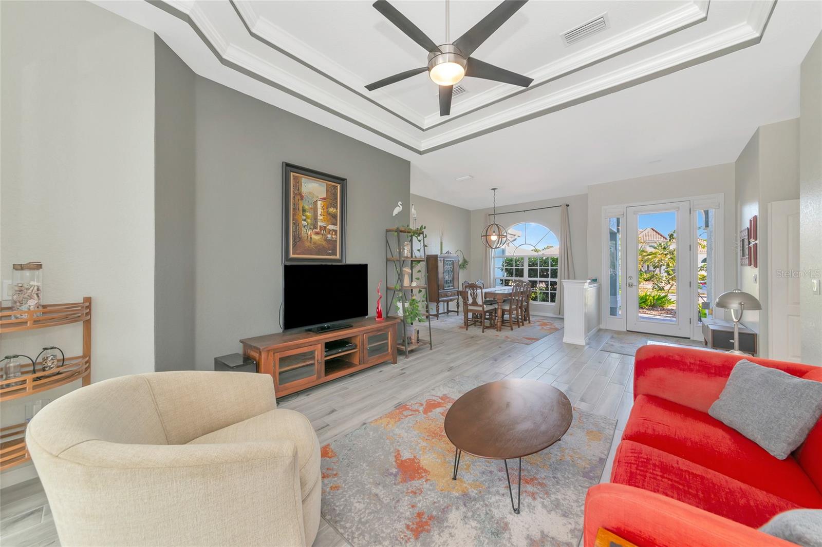 Image 11 of 56 For 1019 Scherer Way