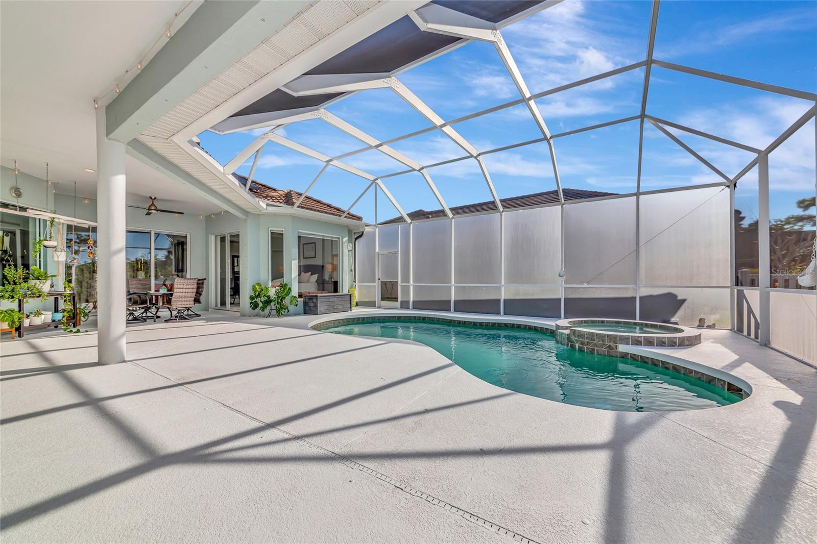 Image 2 of 56 For 1019 Scherer Way