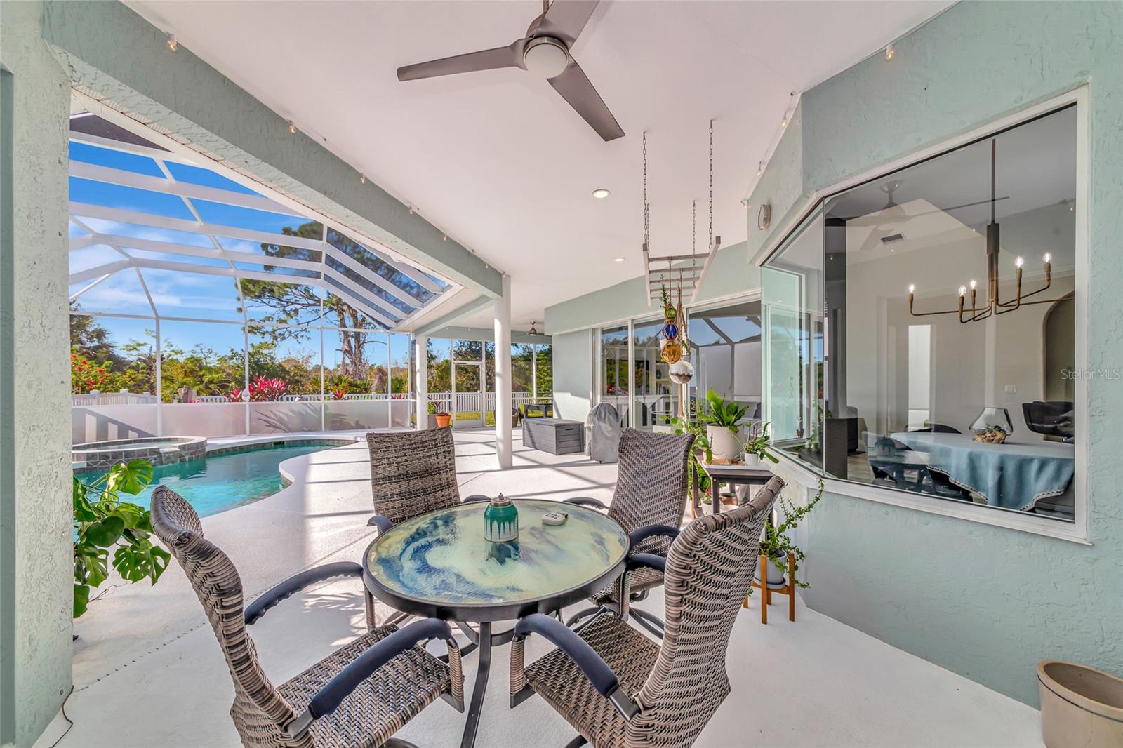 Image 39 of 56 For 1019 Scherer Way