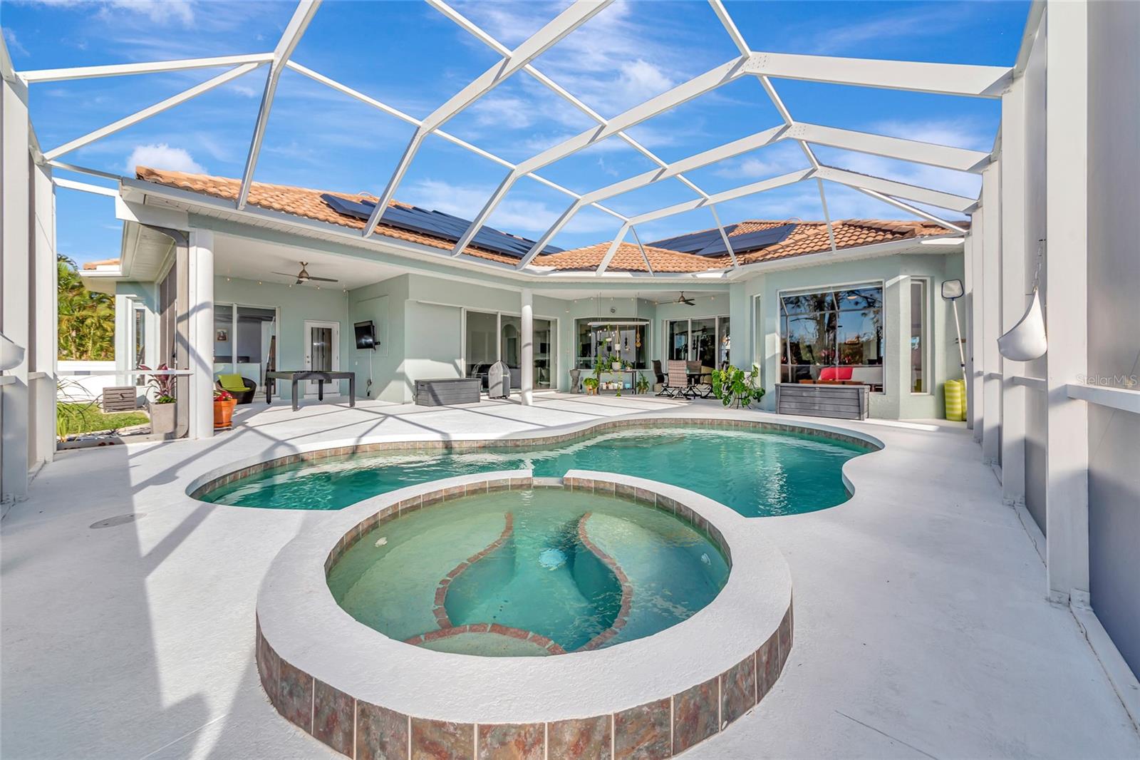 Image 40 of 56 For 1019 Scherer Way