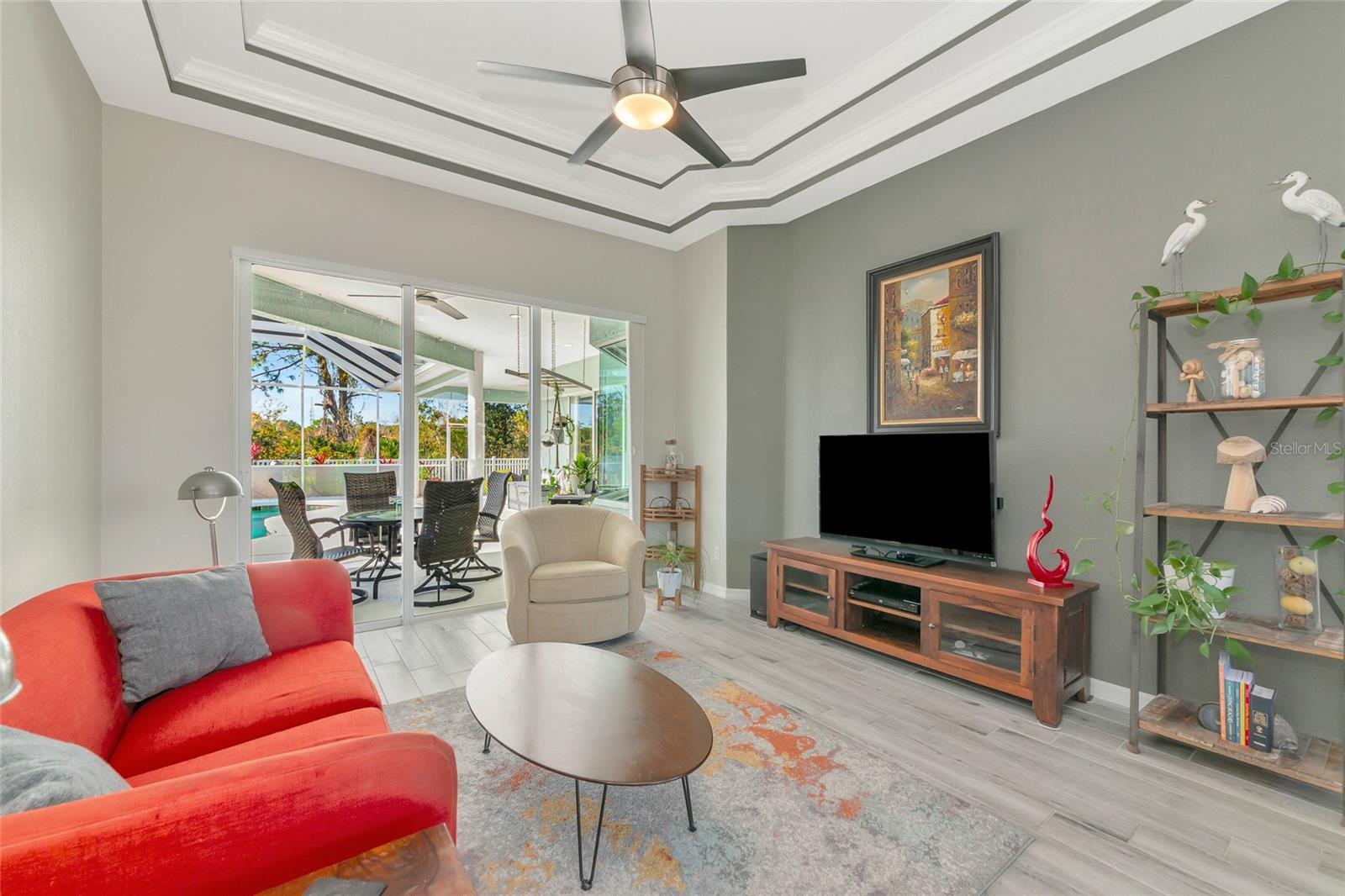 Image 9 of 56 For 1019 Scherer Way