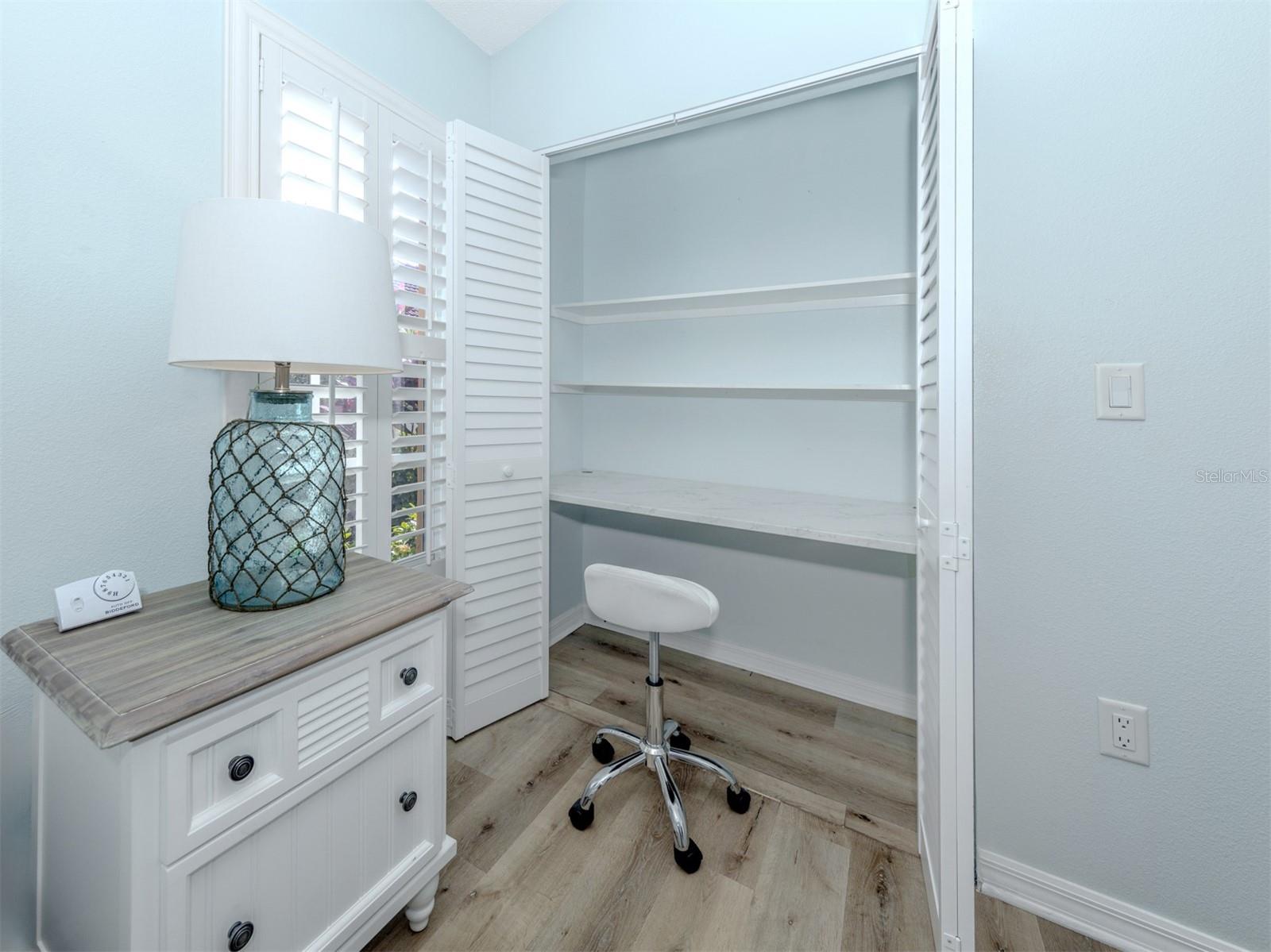 Image 18 of 54 For 1362 Capri Isles Boulevard 57