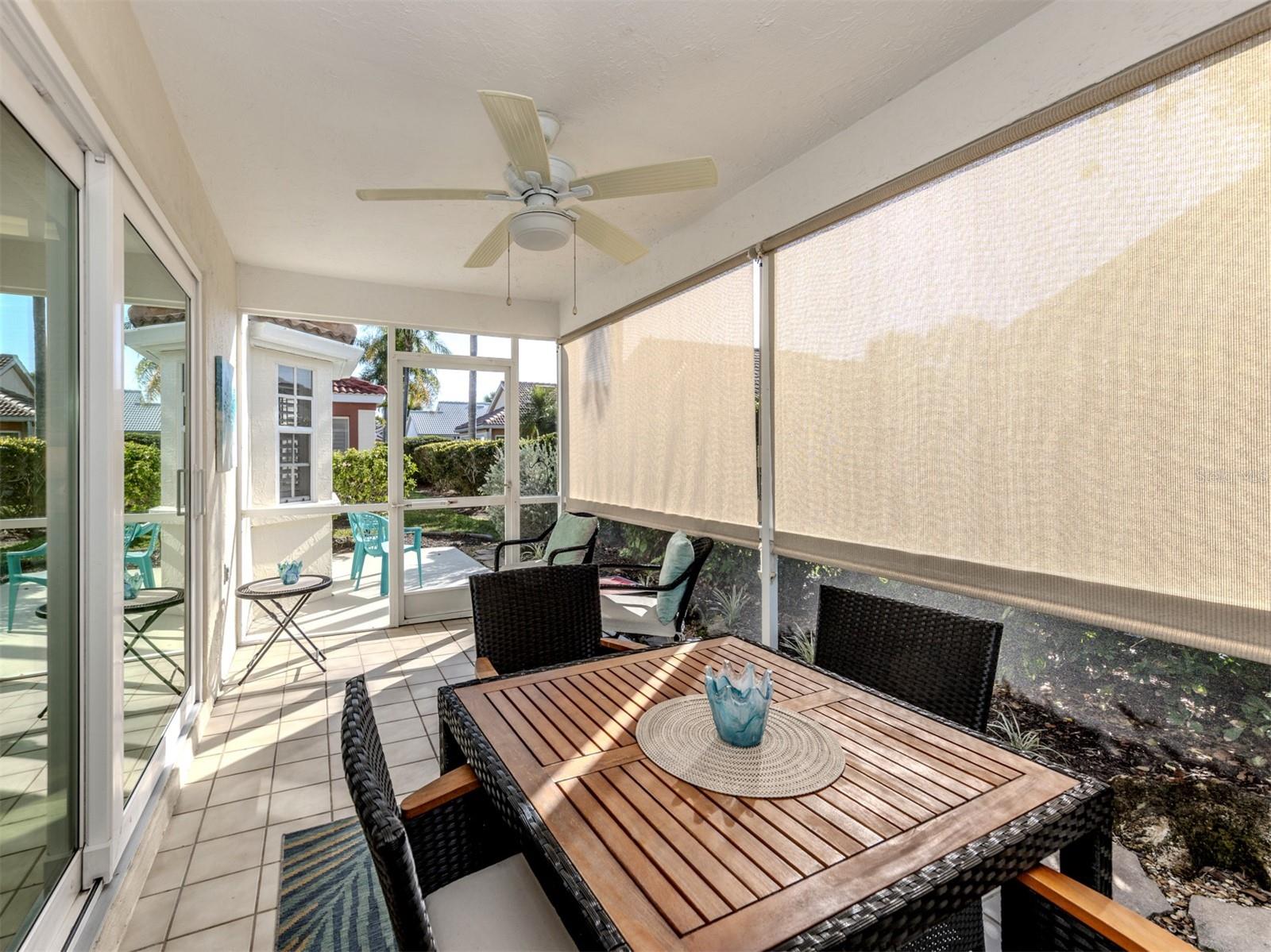 Image 25 of 54 For 1362 Capri Isles Boulevard 57