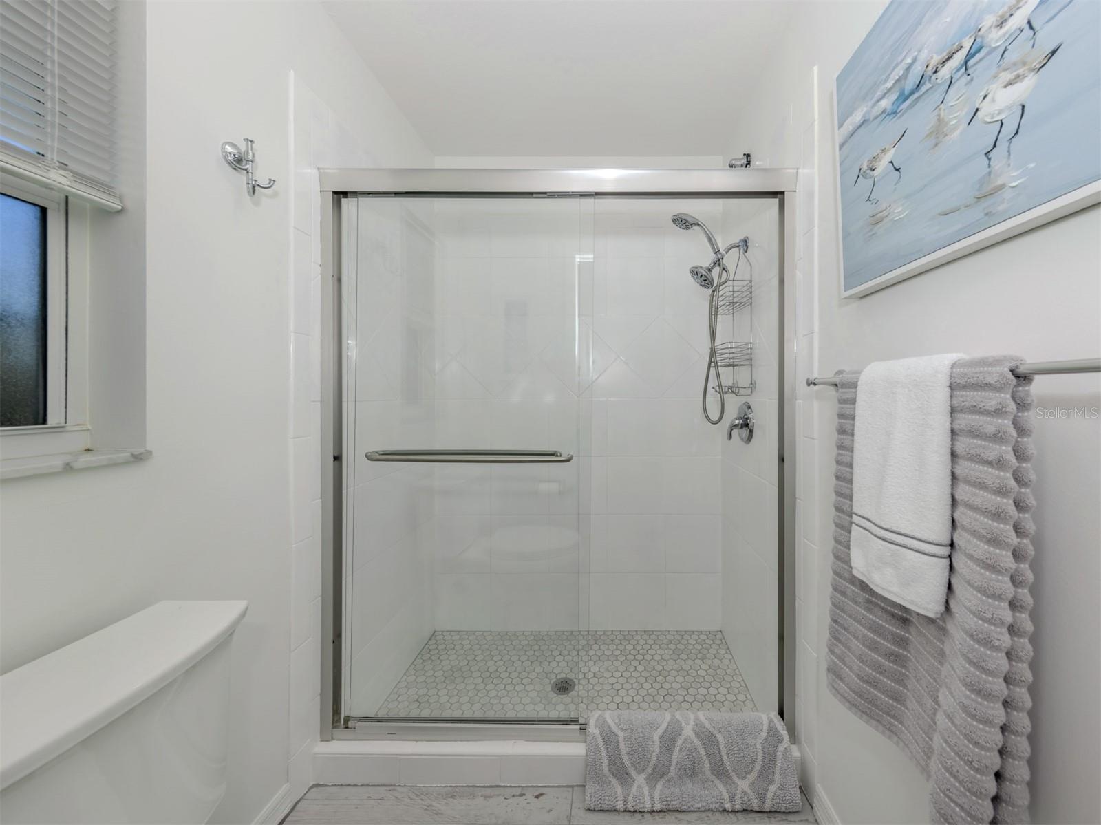 Image 33 of 91 For 1232 Pine Needle Road