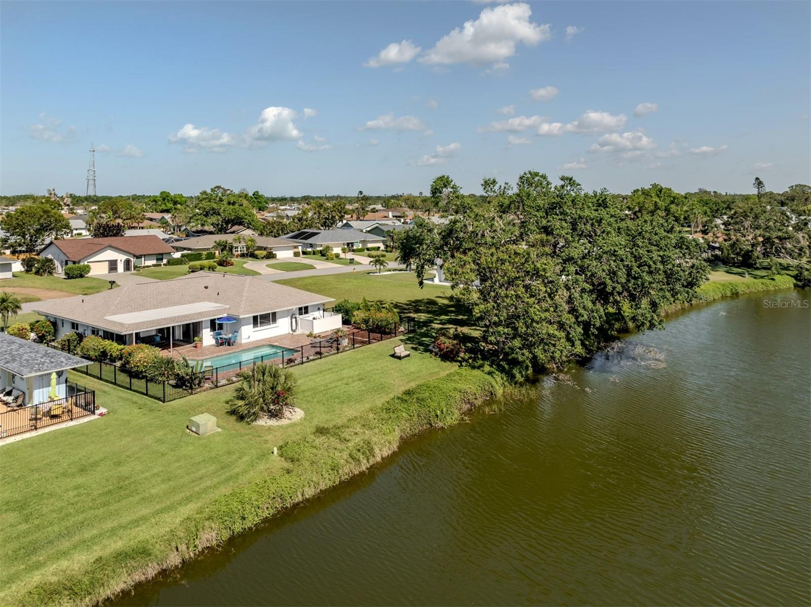 Image 43 of 91 For 1232 Pine Needle Road