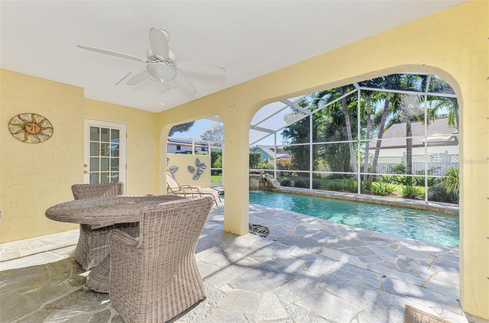 Image 30 of 49 For 1240 Paradise Way