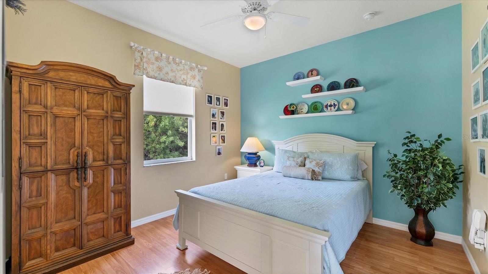 Image 28 of 75 For 3951 Whispering Oaks Drive