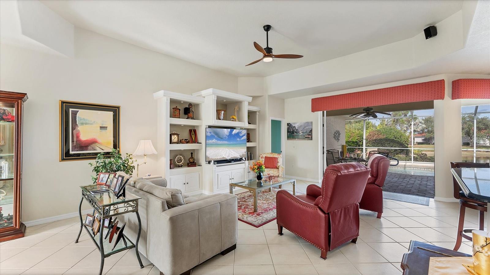 Image 9 of 75 For 3951 Whispering Oaks Drive