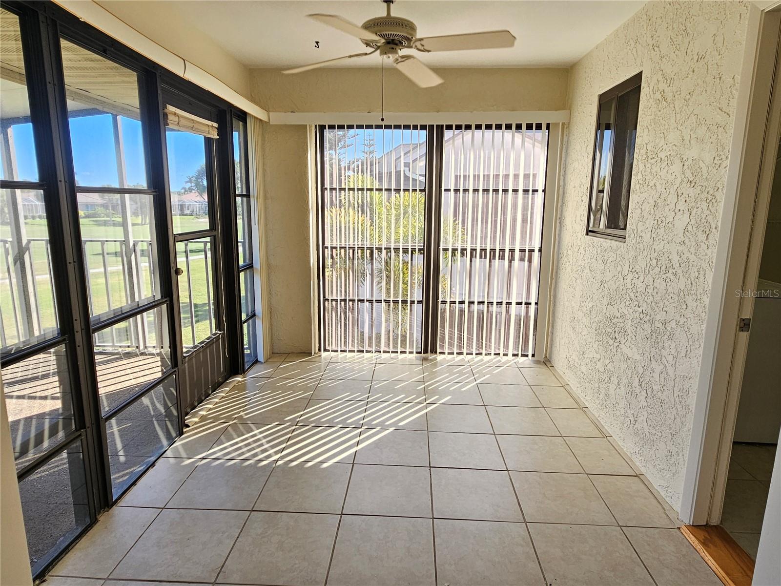 Image 10 of 42 For 812 Capri Isles Boulevard 225