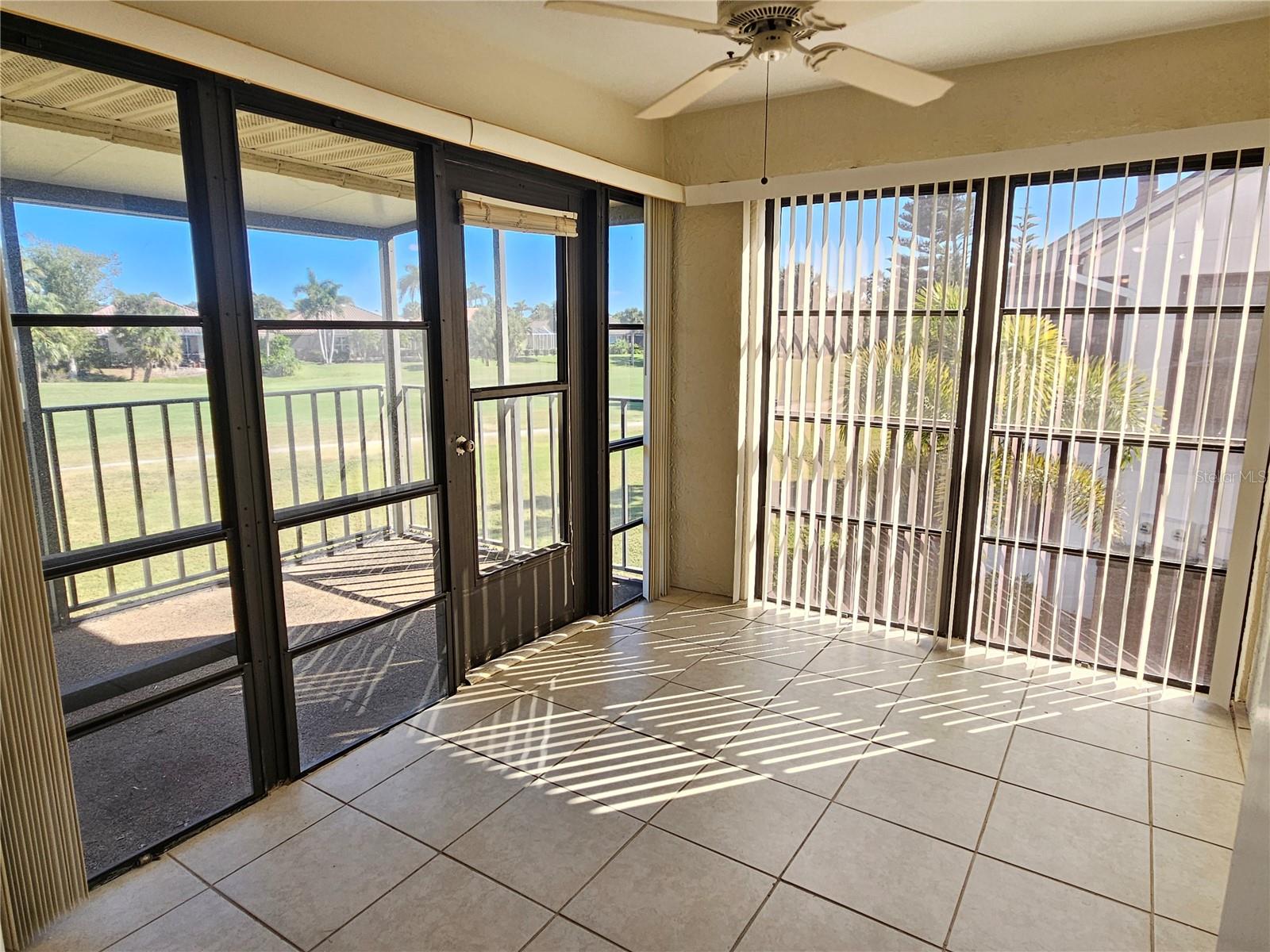 Image 11 of 42 For 812 Capri Isles Boulevard 225