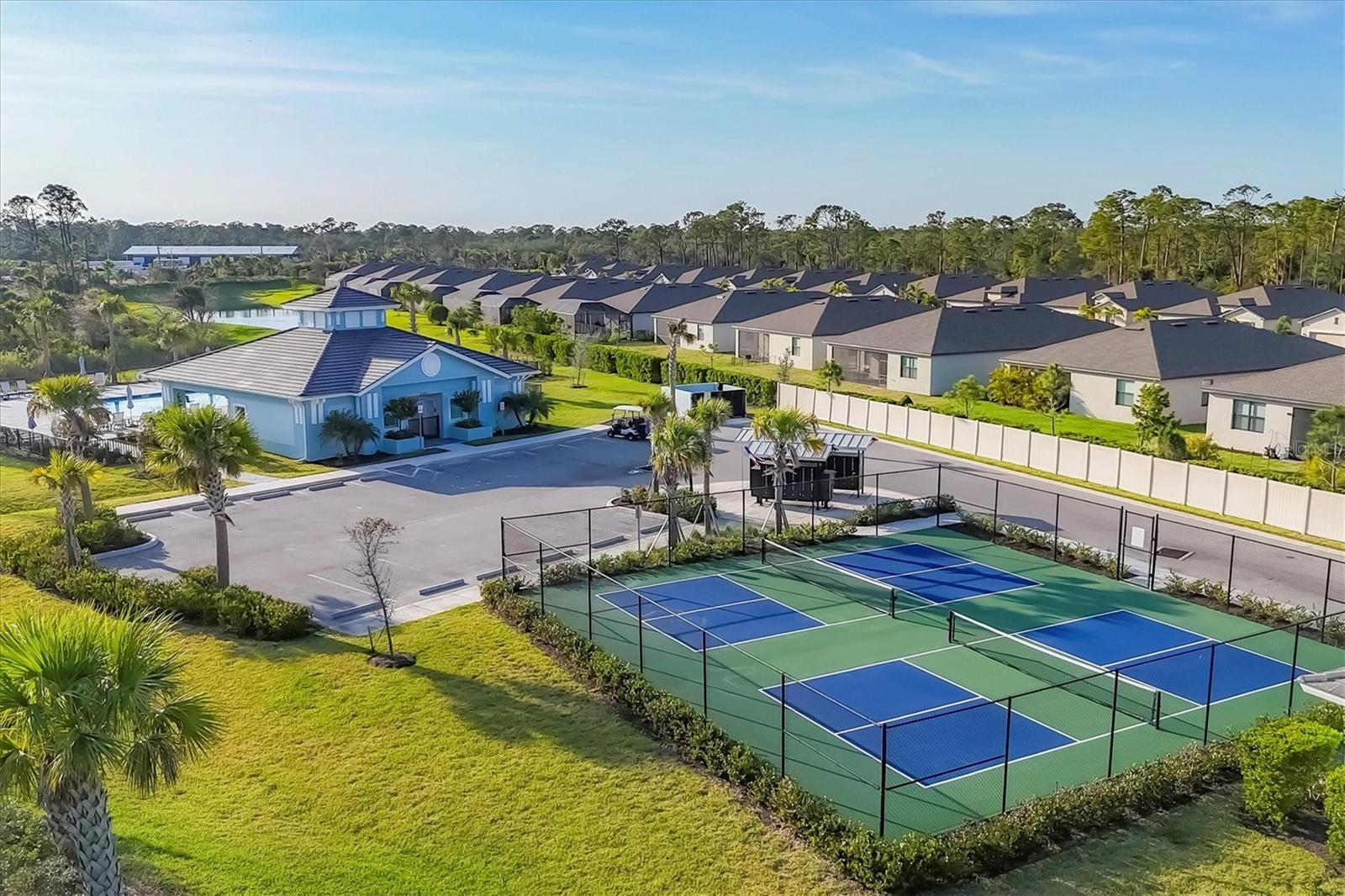 Image 42 of 44 For 2064 Gardenia Avenue