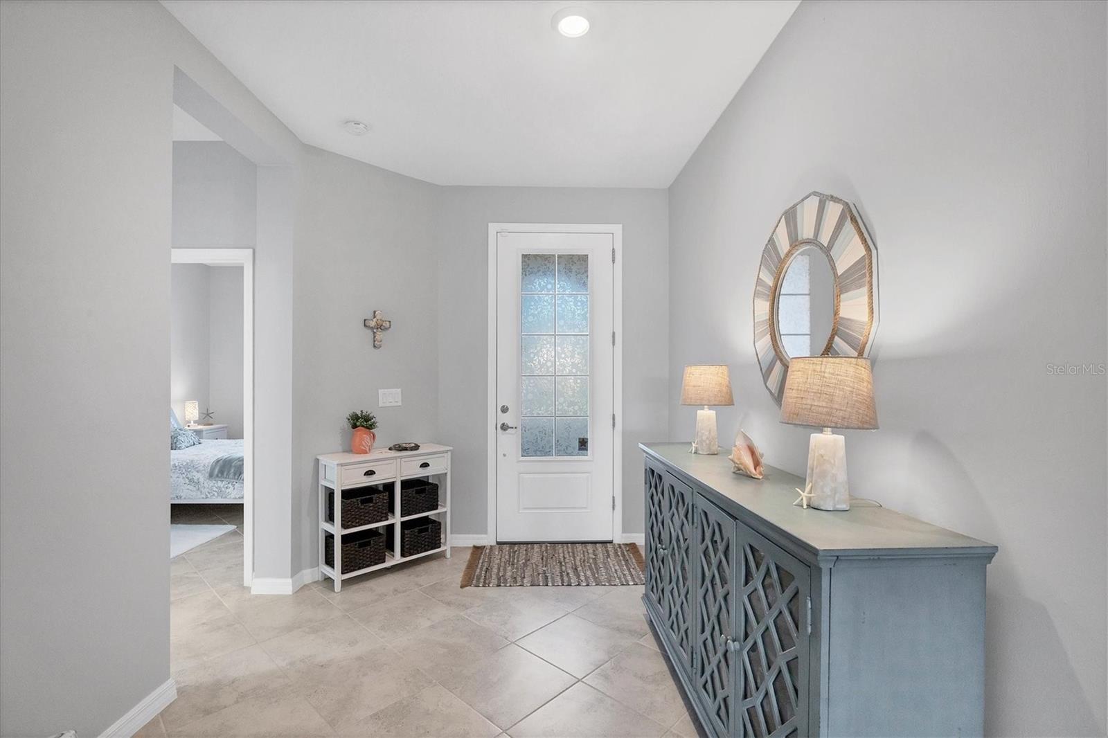 Image 5 of 44 For 2064 Gardenia Avenue