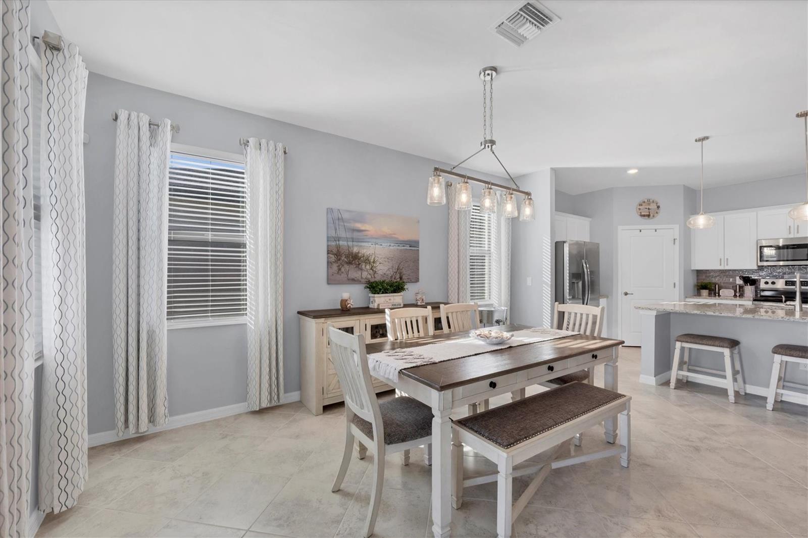 Image 9 of 44 For 2064 Gardenia Avenue