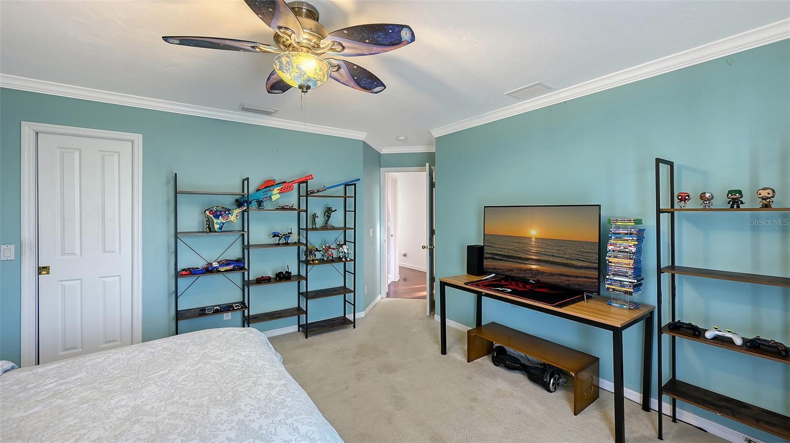 Image 37 of 79 For 1109 Delacroix Circle