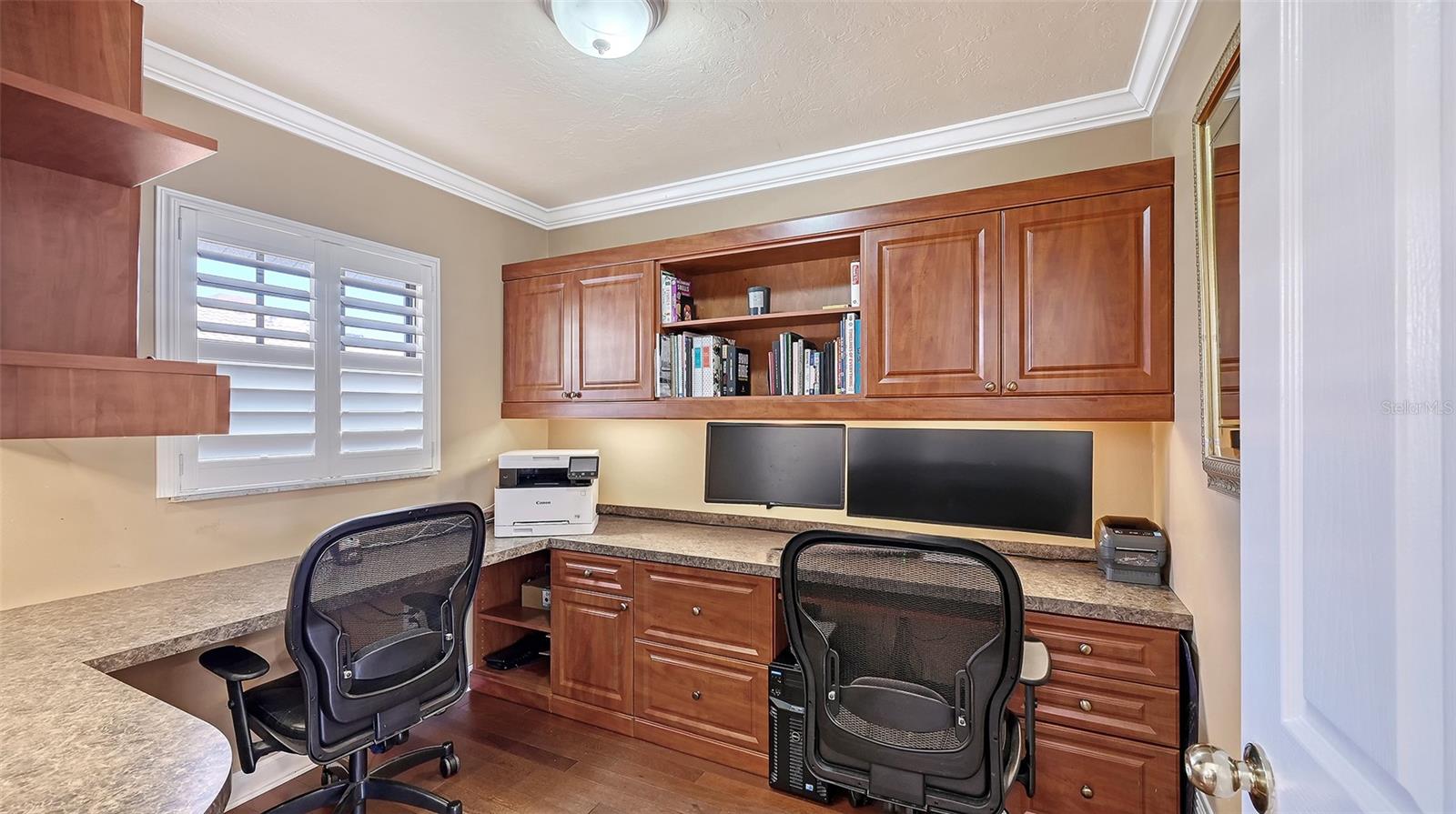 Image 40 of 79 For 1109 Delacroix Circle