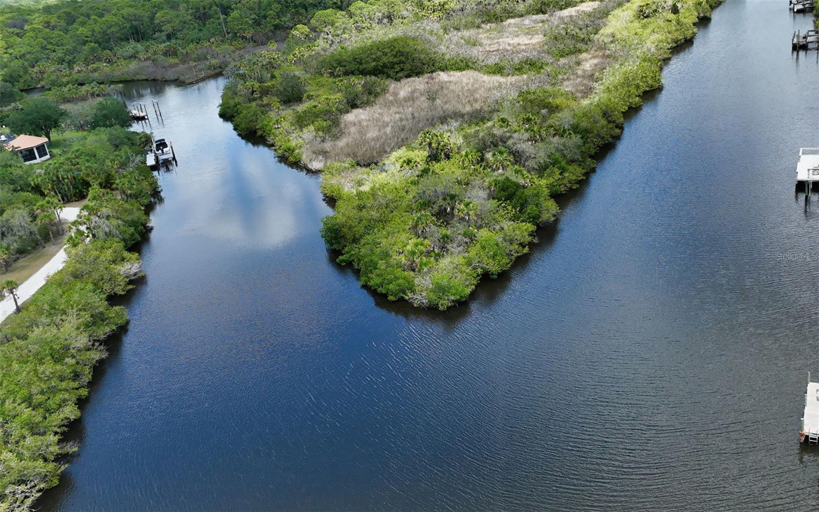 Image 64 of 79 For 1109 Delacroix Circle