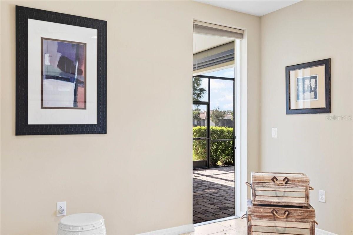 Image 19 of 47 For 19771 Quisto Street