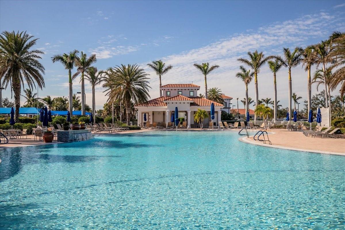 Image 42 of 47 For 19771 Quisto Street