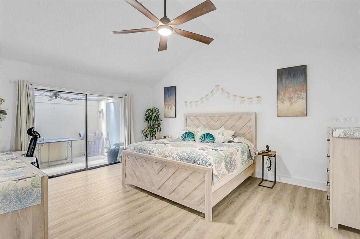 Image 17 of 33 For 7623 4th Avenue W 7623