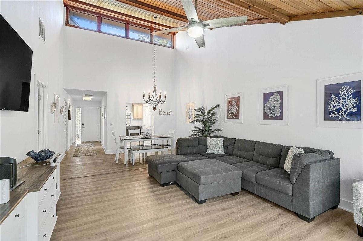 Image 25 of 33 For 7623 4th Avenue W 7623