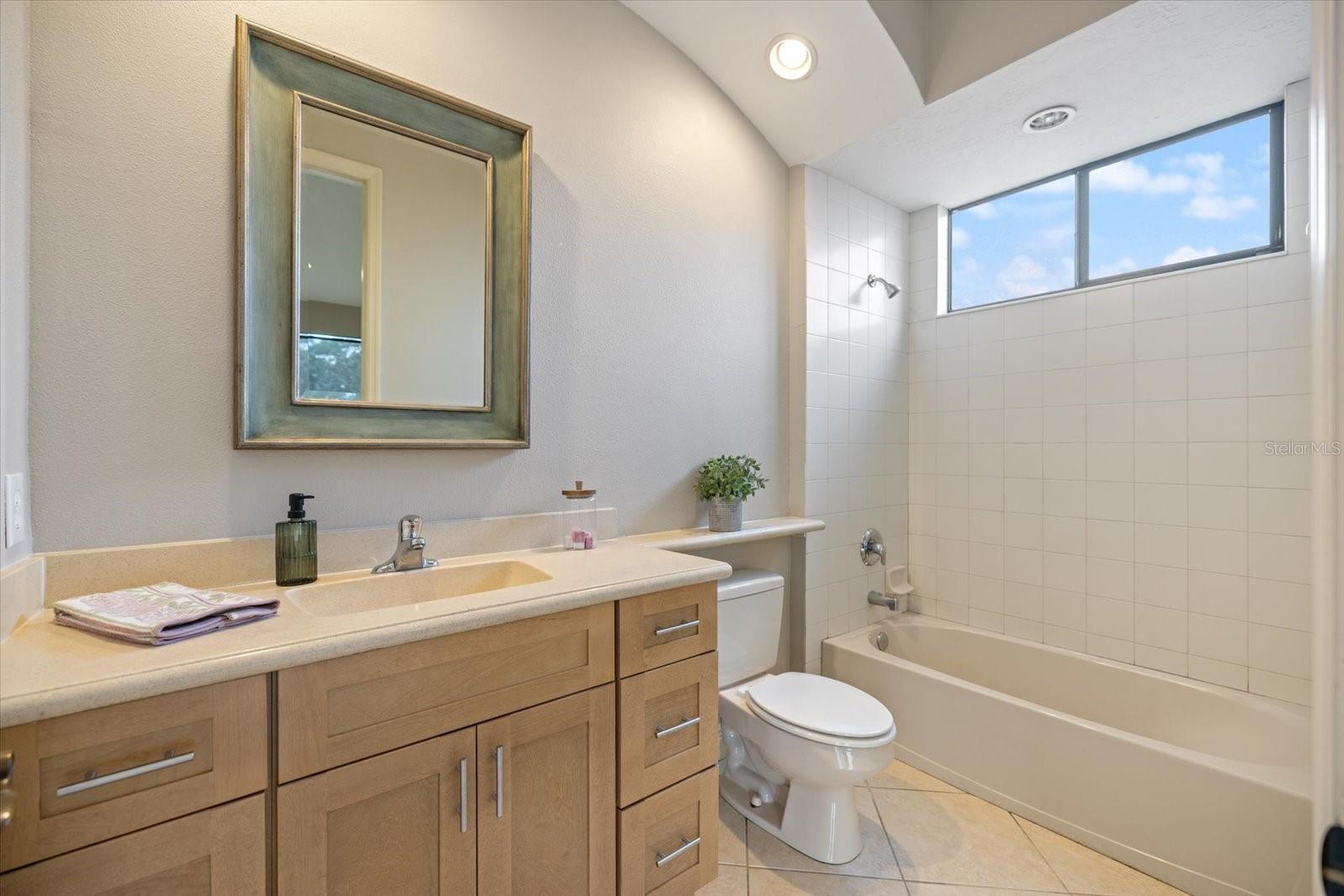 Image 41 of 56 For 616 Crane Prairie Way