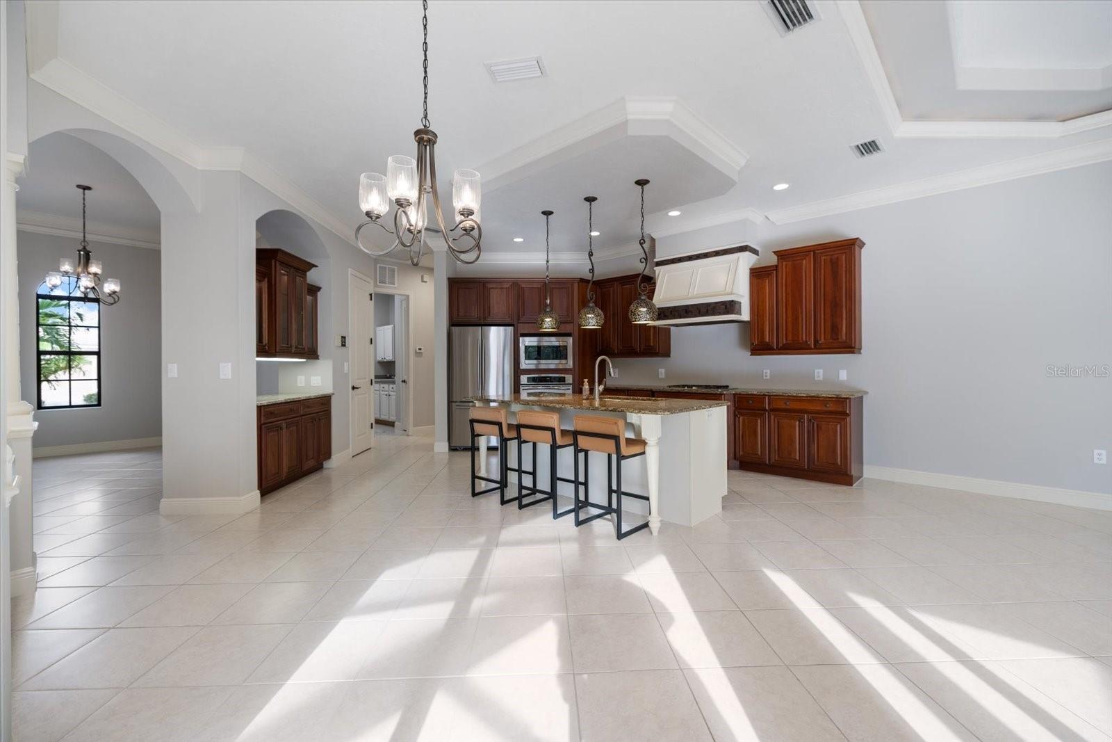 Image 8 of 56 For 616 Crane Prairie Way