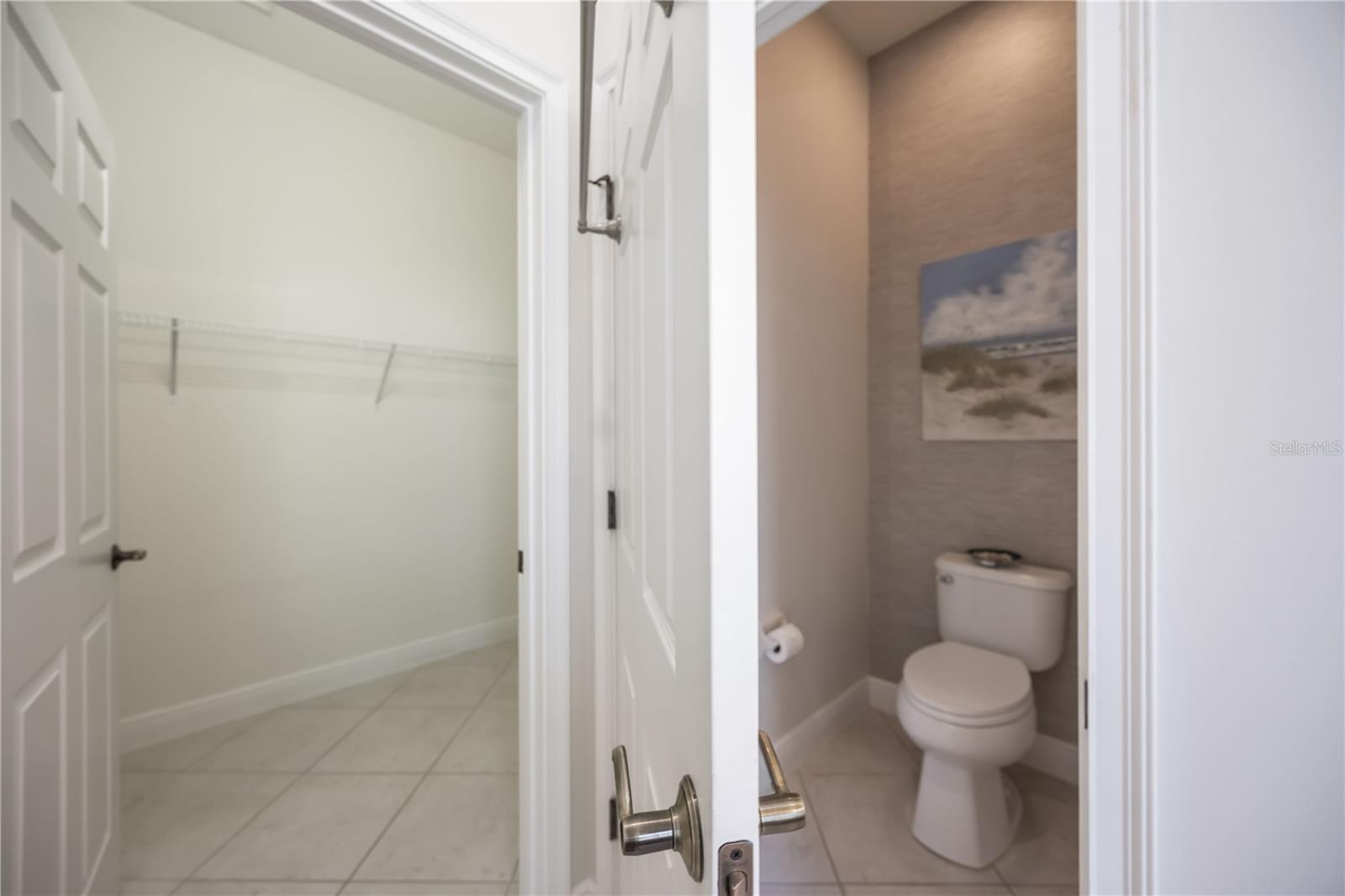 Image 32 of 96 For 166 Palazzo Court