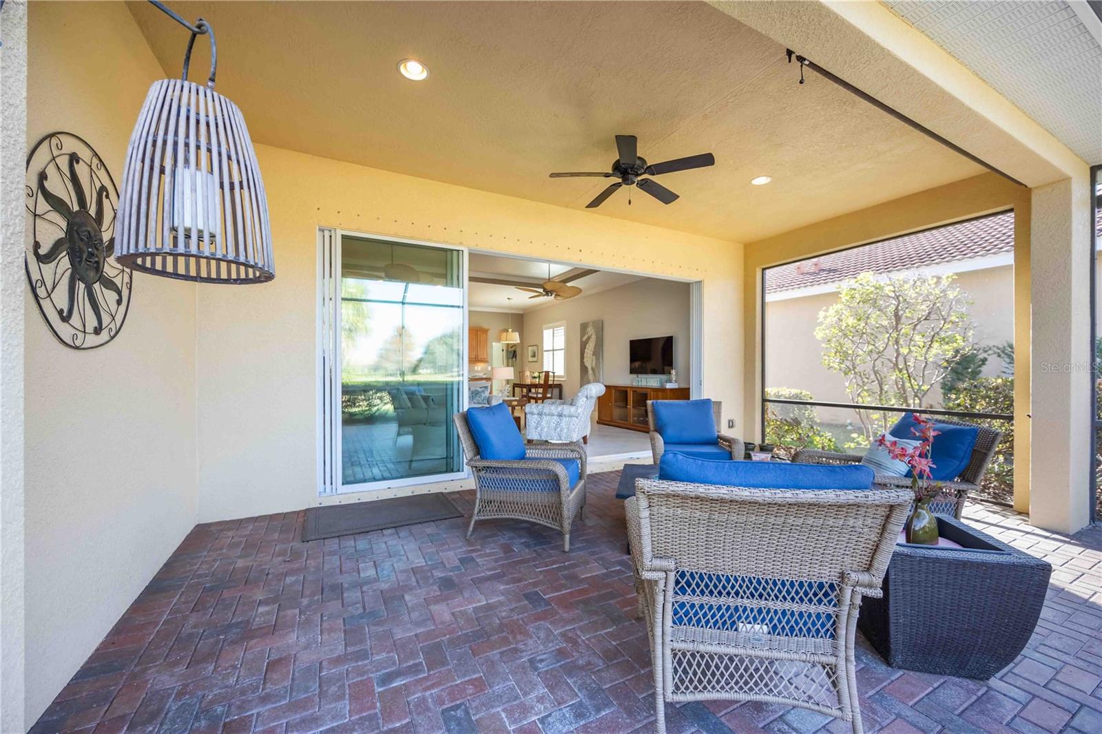 Image 40 of 96 For 166 Palazzo Court