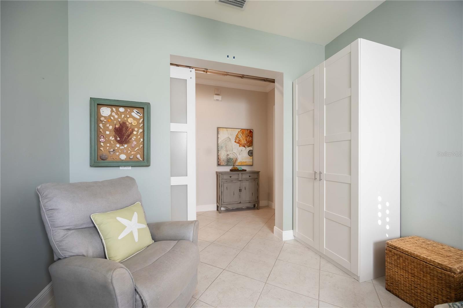 Image 8 of 96 For 166 Palazzo Court