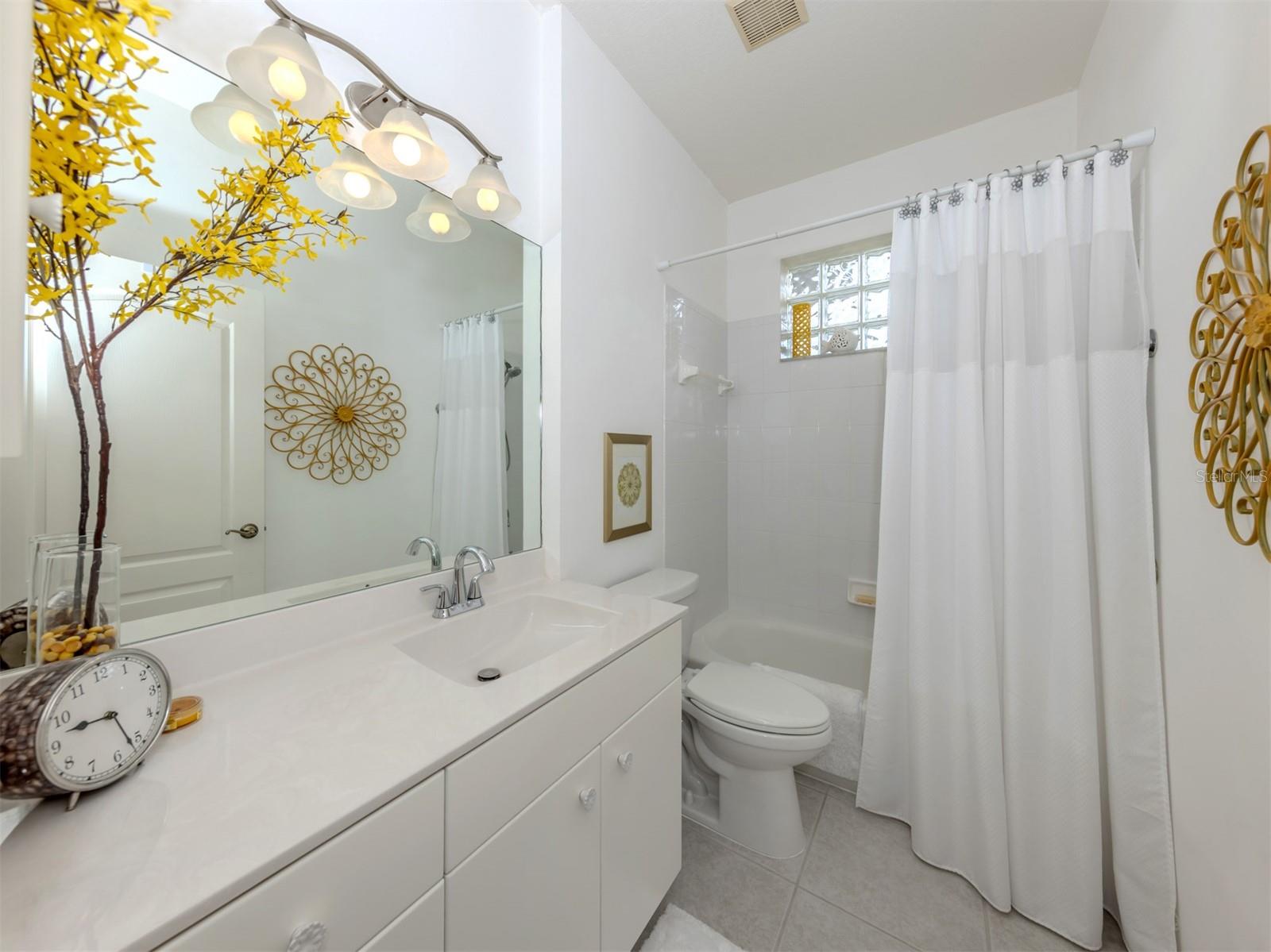 Image 20 of 50 For 1649 Monarch Drive 1649