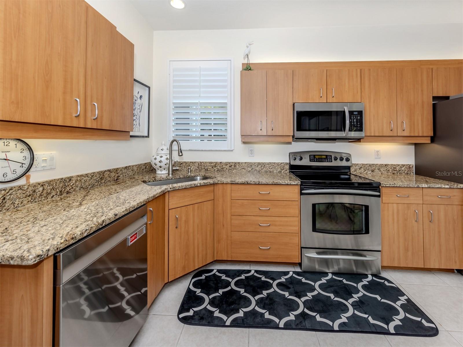 Image 9 of 50 For 1649 Monarch Drive 1649