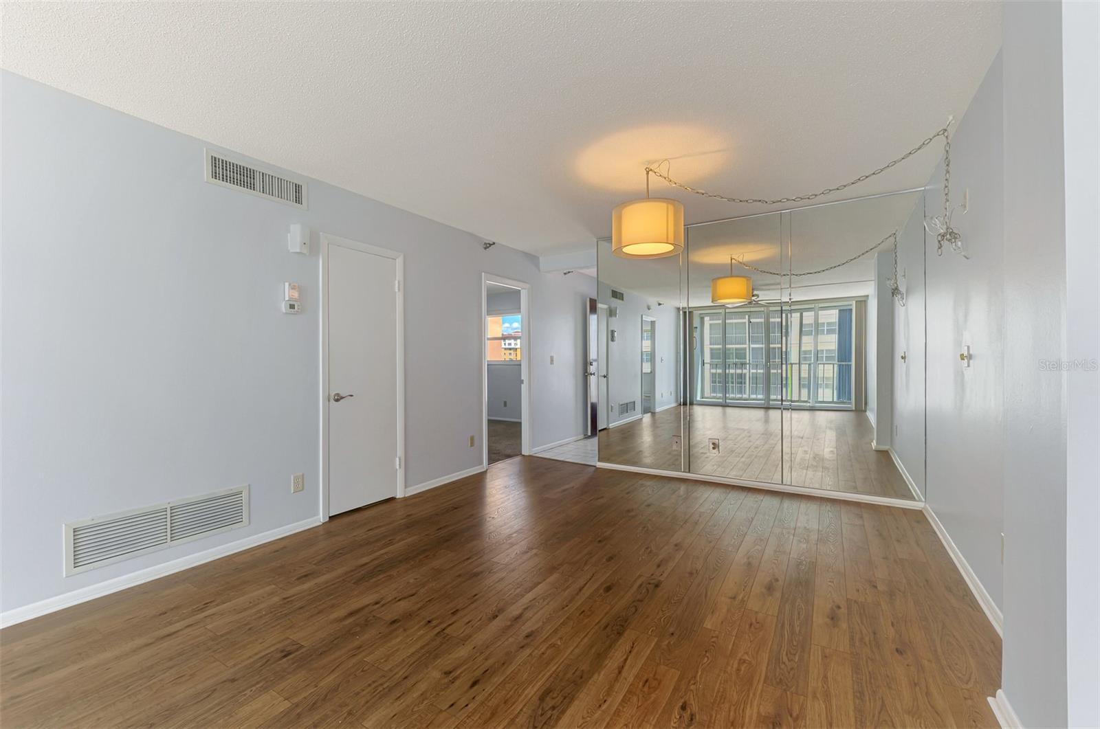 Image 18 of 40 For 232 Saint Augustine Avenue 505