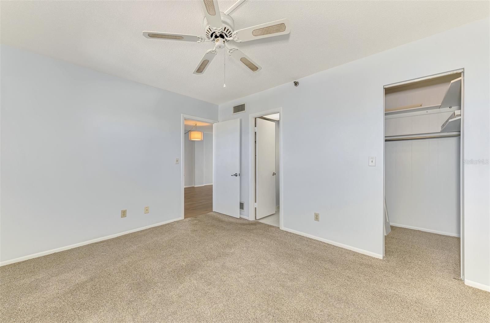 Image 31 of 40 For 232 Saint Augustine Avenue 505