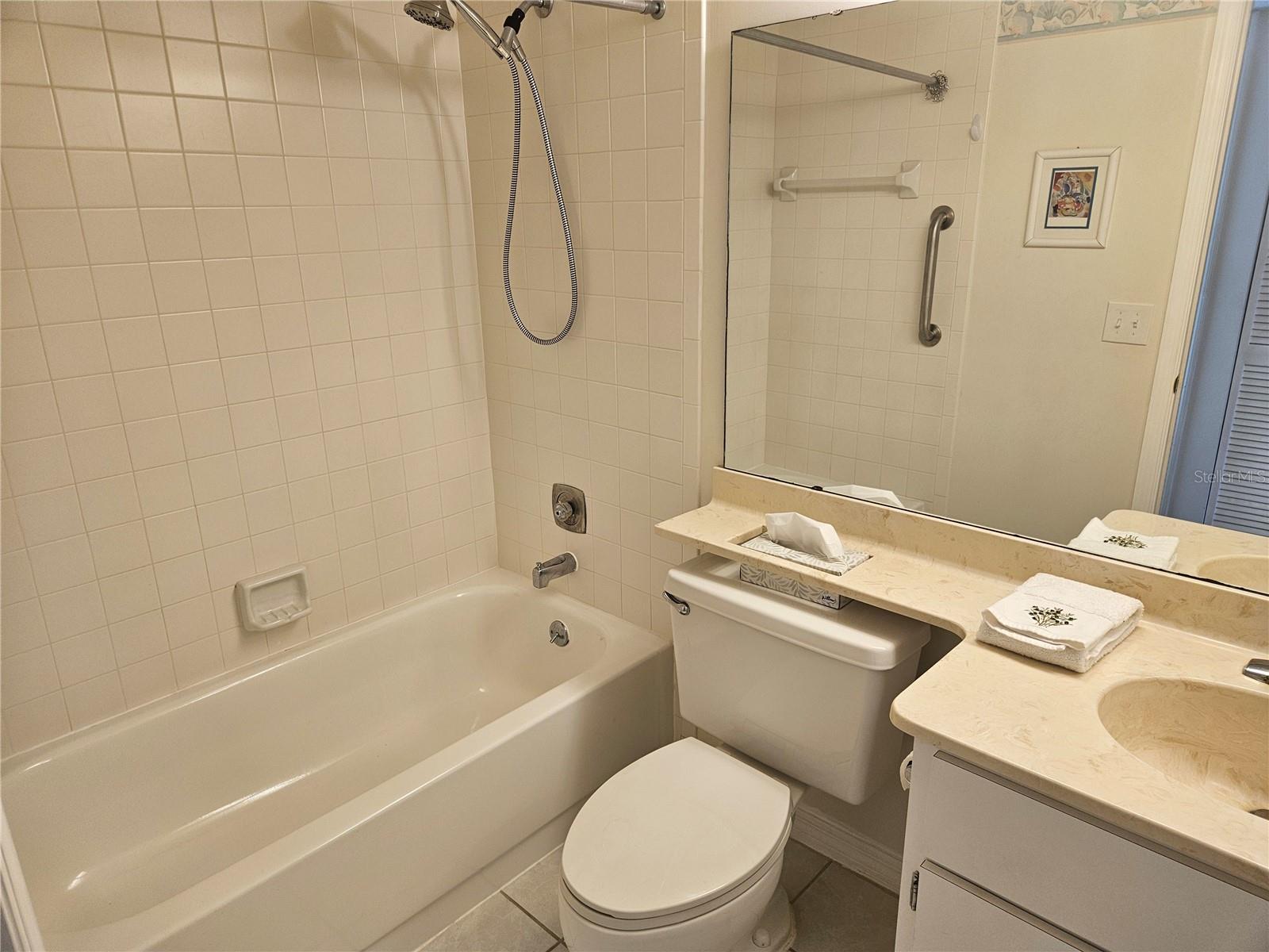 Image 11 of 19 For 418 Cerromar Court 157