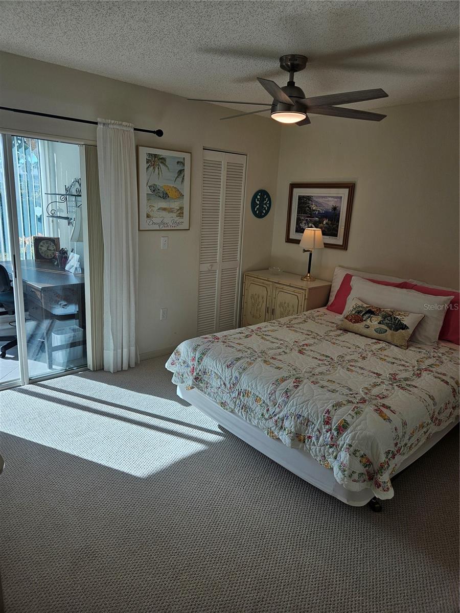 Image 12 of 19 For 418 Cerromar Court 157