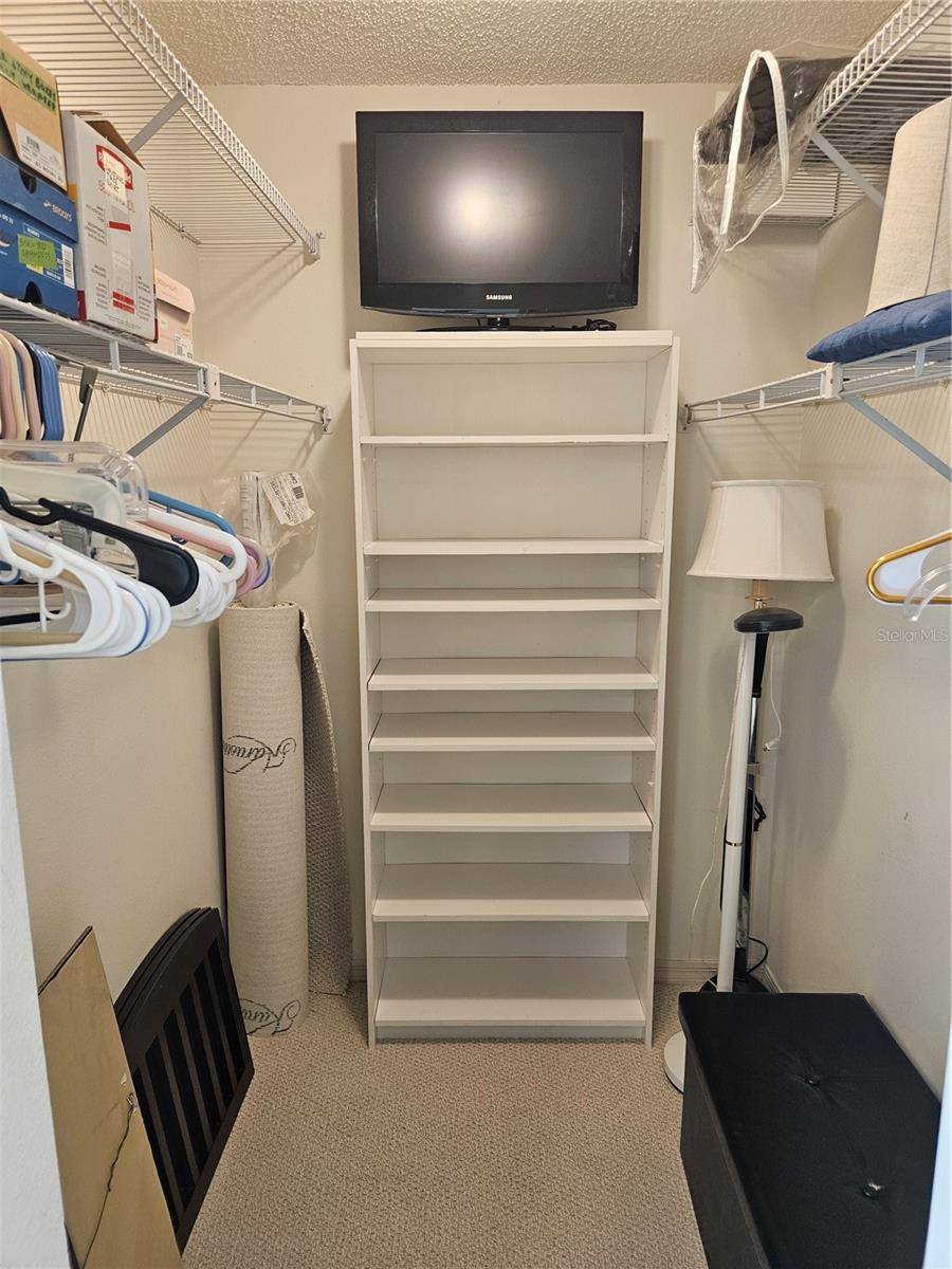 Image 13 of 19 For 418 Cerromar Court 157