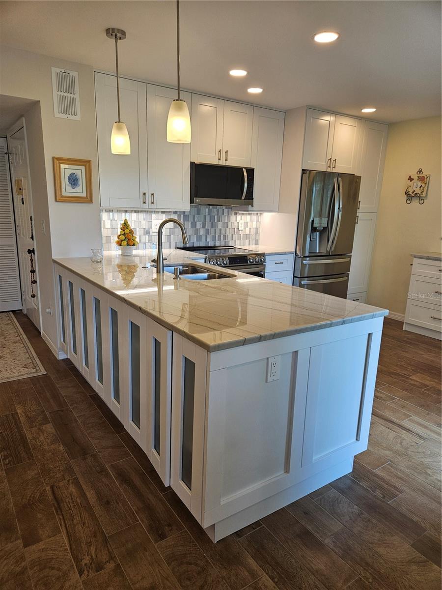 Image 4 of 19 For 418 Cerromar Court 157