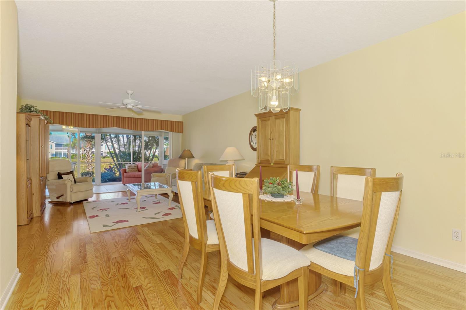 Image 15 of 62 For 402 Laurel Lake Drive 102