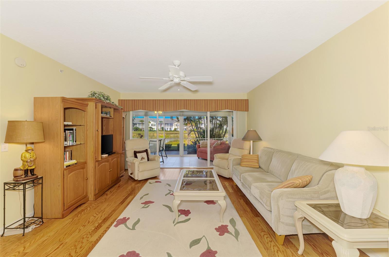 Image 19 of 62 For 402 Laurel Lake Drive 102