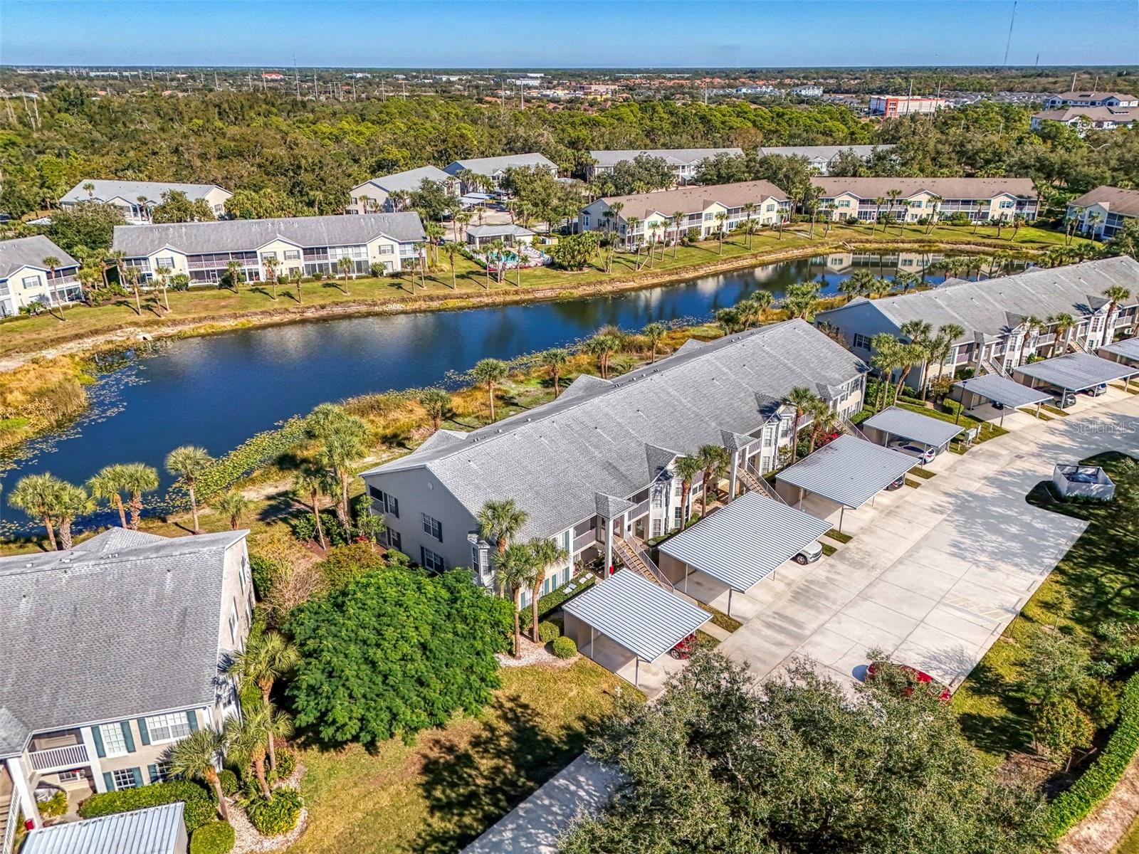 Image 4 of 62 For 402 Laurel Lake Drive 102