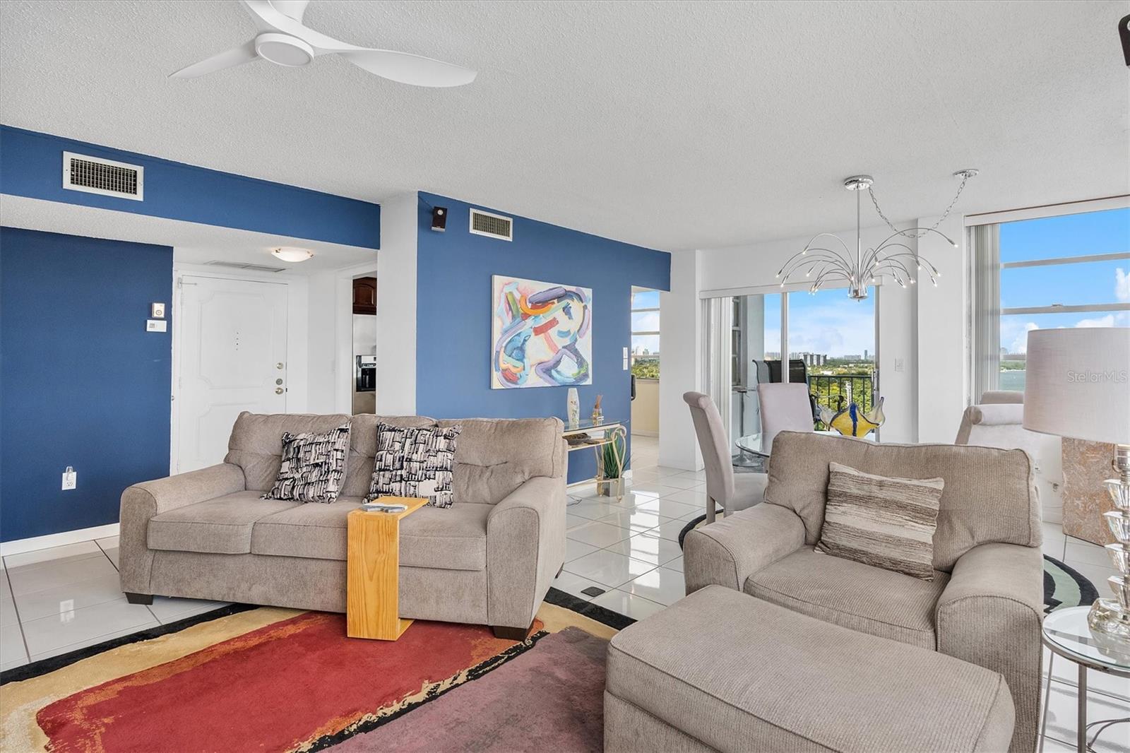 Image 11 of 75 For 11930 Bayshore Drive 1003