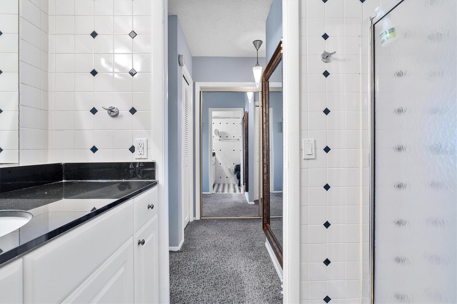 Image 43 of 75 For 11930 Bayshore Drive 1003