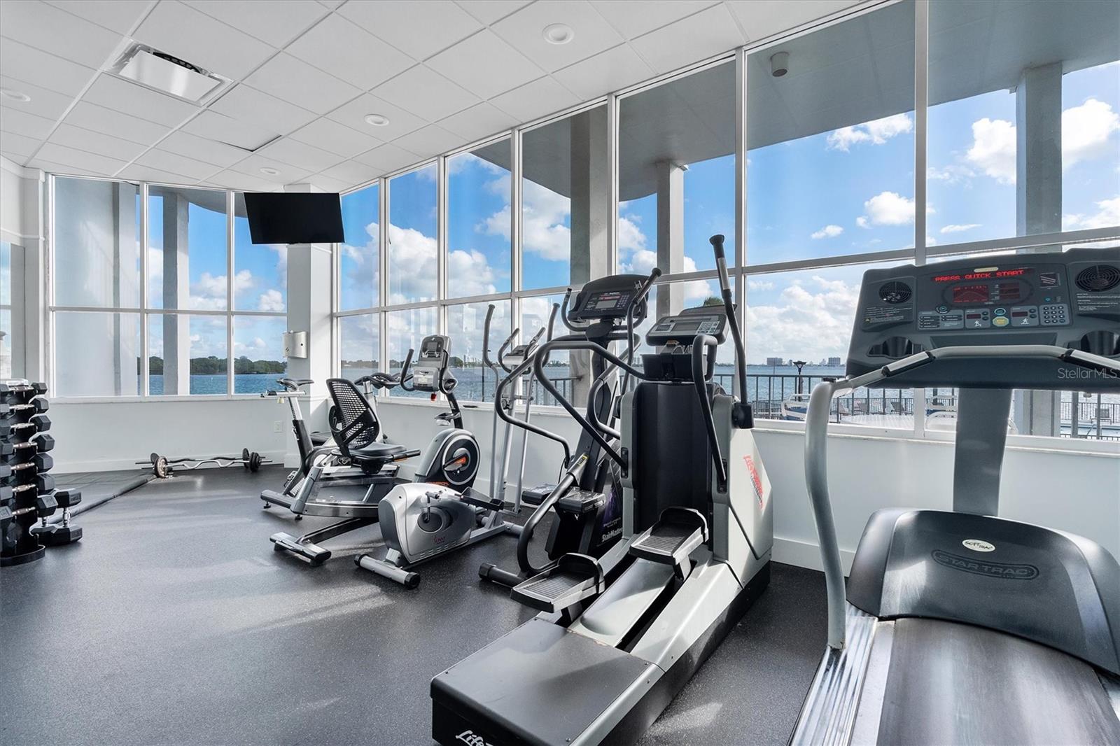 Image 47 of 75 For 11930 Bayshore Drive 1003