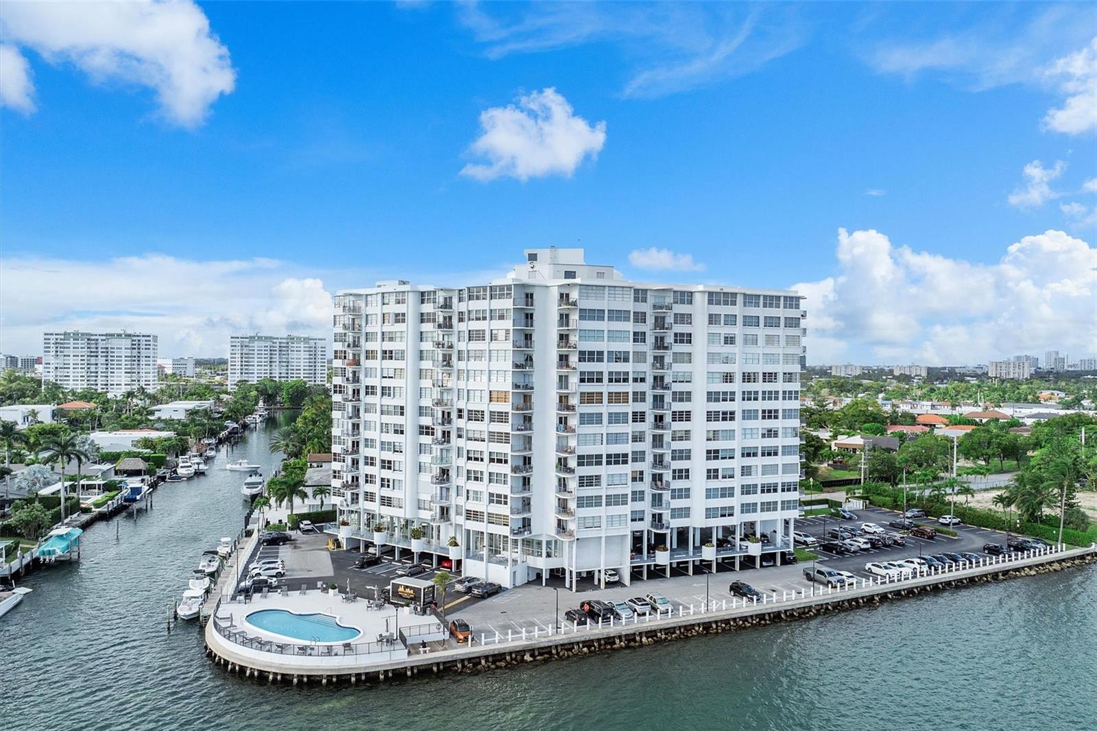 Image 68 of 75 For 11930 Bayshore Drive 1003