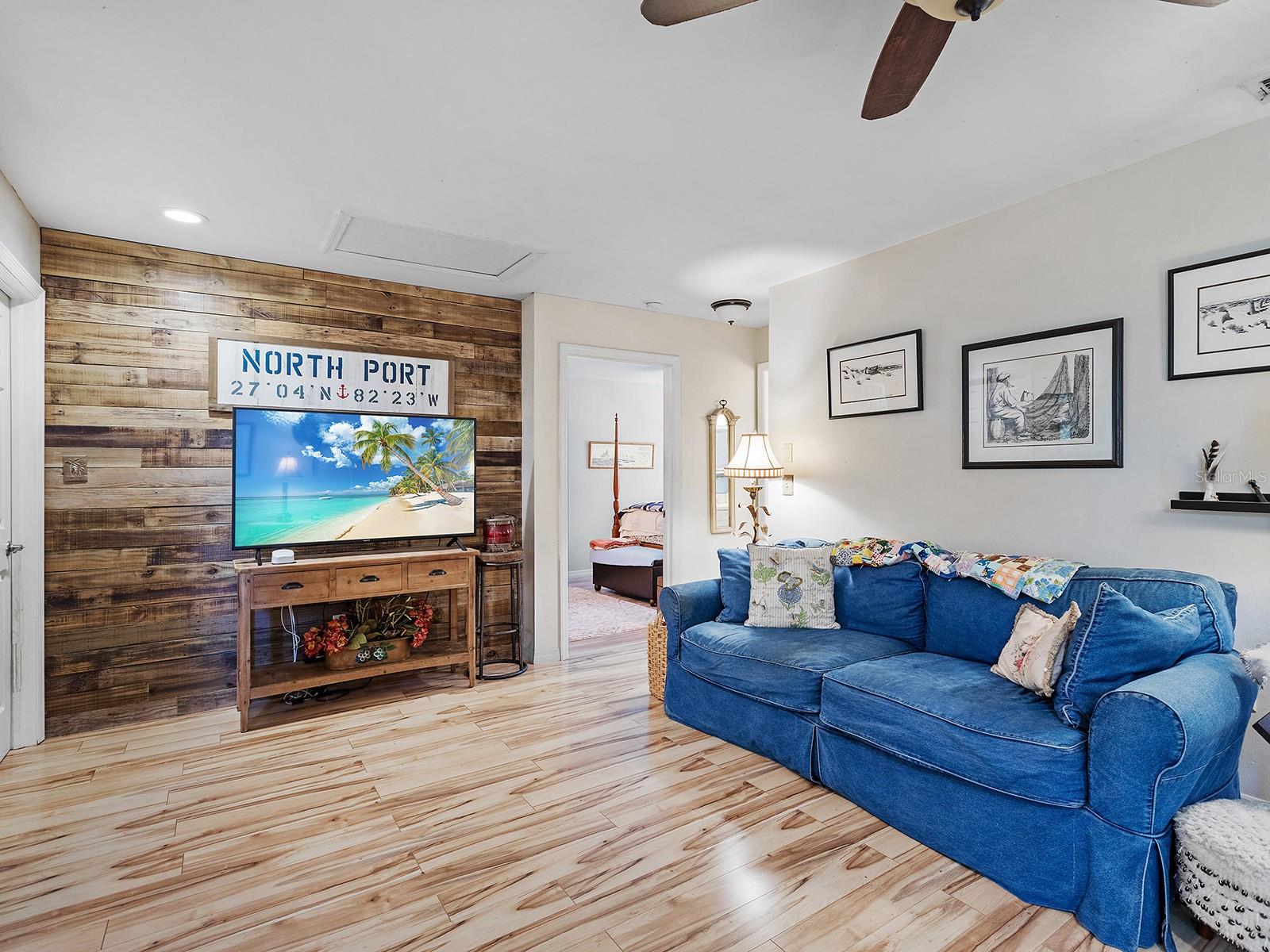 Image 13 of 40 For 3932 Ragen Street