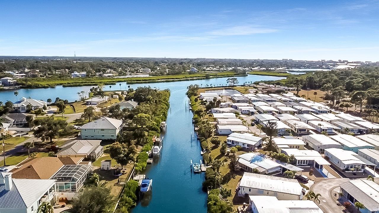 Image 10 of 50 For 17 Lafitte Drive