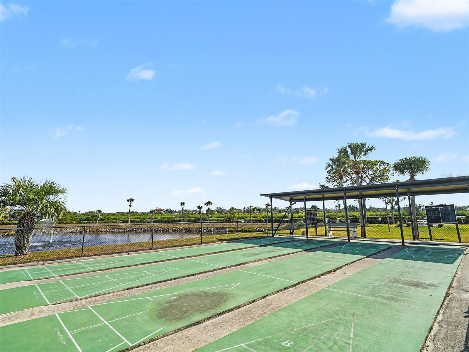 Image 4 of 50 For 17 Lafitte Drive