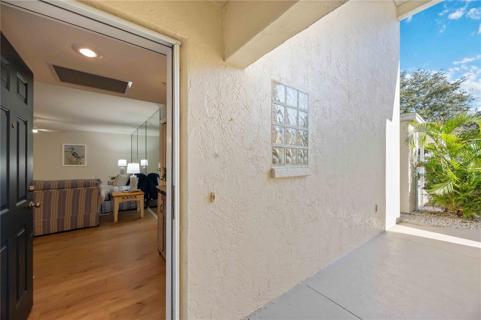 Image 3 of 75 For 821 Montrose Drive 103