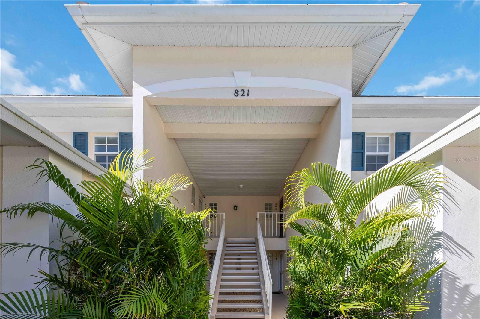 Image 37 of 75 For 821 Montrose Drive 103