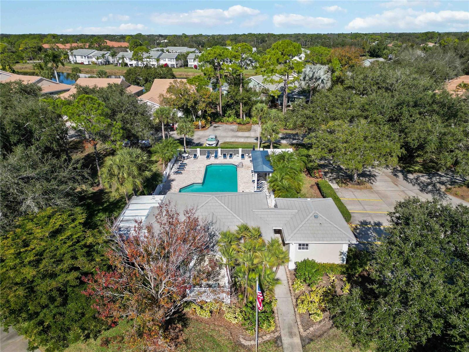 Image 46 of 75 For 821 Montrose Drive 103